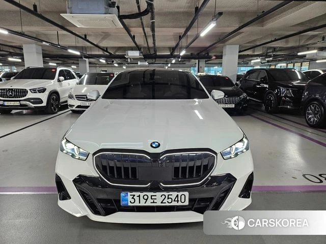 BMW 5 Series (G60) 2026 Белый из Кореи