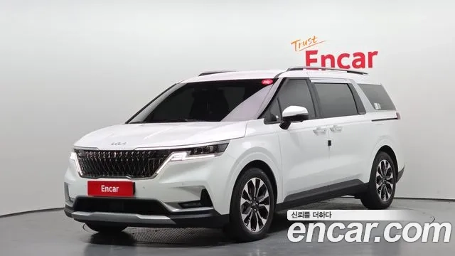 Kia Carnival 4th generation 2023 Белый из Кореи