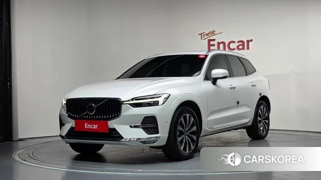 Volvo XC60 second Generation 2024 Белый из Кореи
