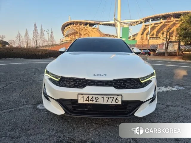 Kia K5 3rd generation 2021 Белый из Кореи