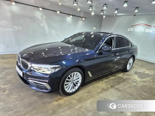 BMW 5 Series (G30) 2019 Синий из Кореи