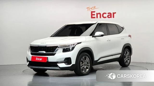 Kia Seltos 2022 Белый из Кореи