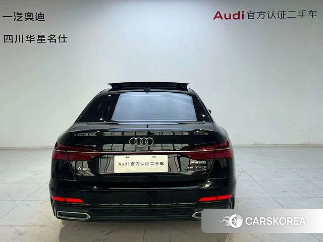 Audi A6L 2022 Черный из Китая