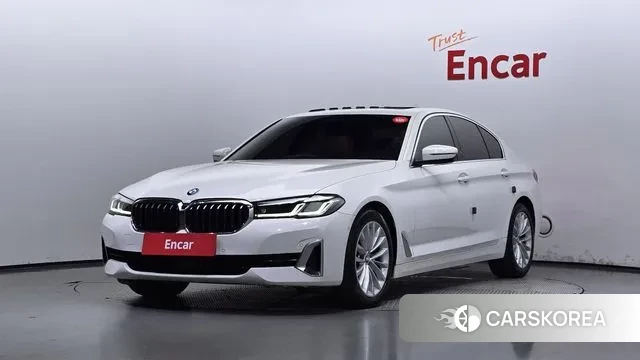 BMW 5 Series (G30) 2022 Белый из Кореи