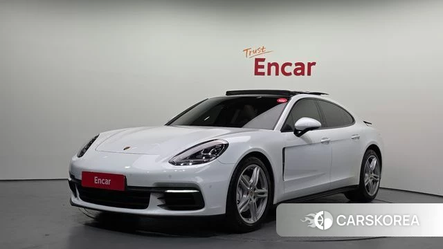 Porsche Panamera (971) 2019 Белый из Кореи