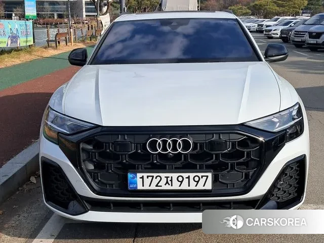 Audi Q8 (4M) 2025 Белый из Кореи