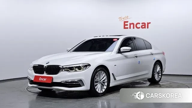 BMW 5 Series (G30) 2018 Белый из Кореи