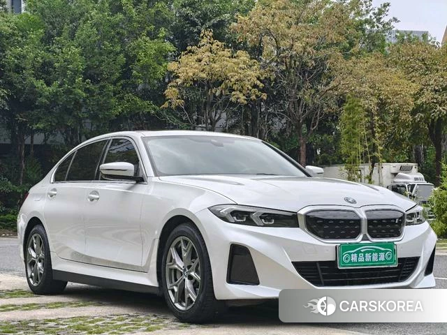 BMW i3 2023 Белый из Китая