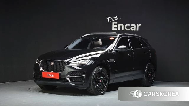 Jaguar F-PACE 2019 Черный из Кореи