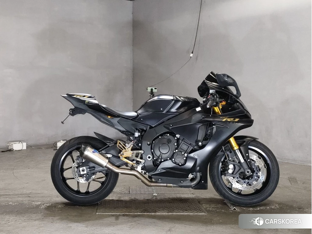 Проданный Yamaha YZF-R1 2018 из Японии, фото 2