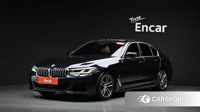 BMW 5 Series (G30) 2022 Черный из Кореи