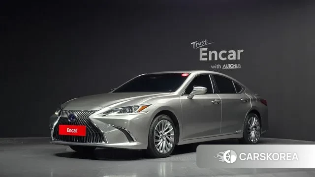 Lexus ES300h 7th generation 2020 Серебристо-серый из Кореи