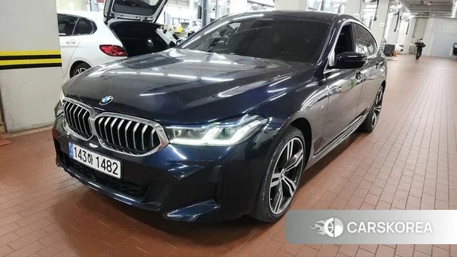 BMW 6 Series GT (G32) 2022 Черный двухцветный из Кореи