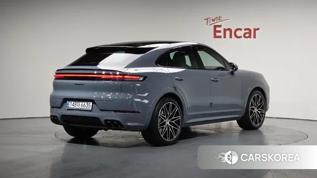 Porsche Cayenne (PO536) 2023 Серый из Кореи