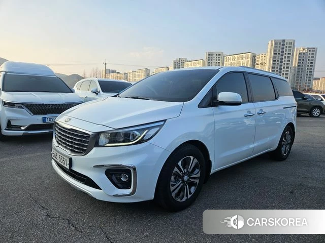 Kia The New Carnival 2018 Белый из Кореи