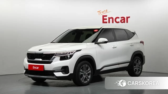Kia Seltos 2021 Белый из Кореи