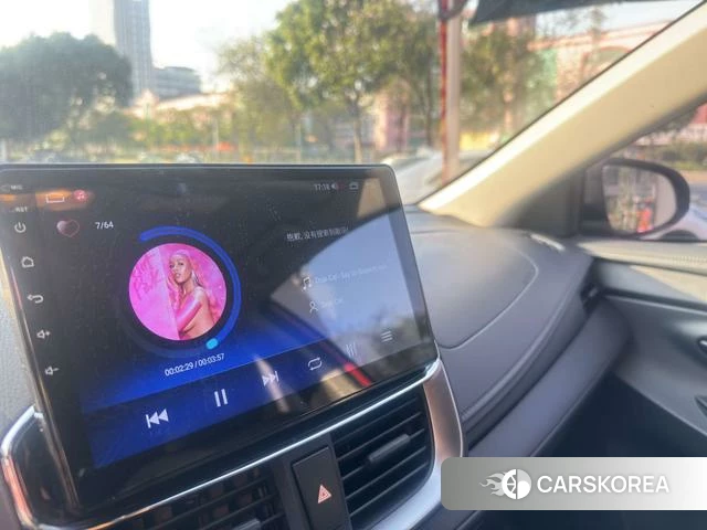 Toyota YARIS L Zhixuan 2021 Красный из Китая