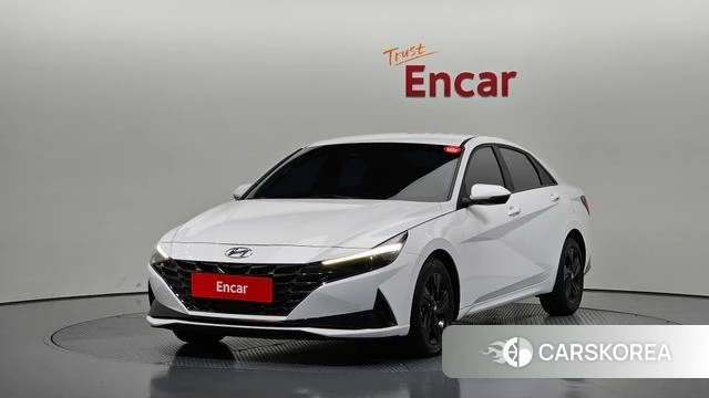 Hyundai Avante Hybrid (CN7) 2023 Белый из Кореи