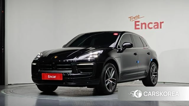 Porsche Macan 2023 Черный из Кореи