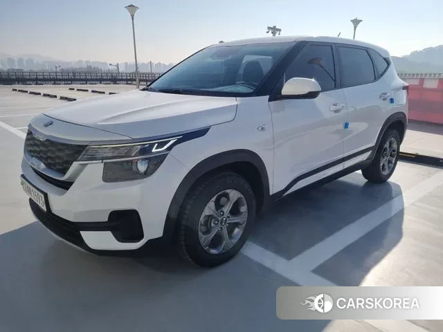 Kia Seltos 2021 Жемчужный цвет из Кореи