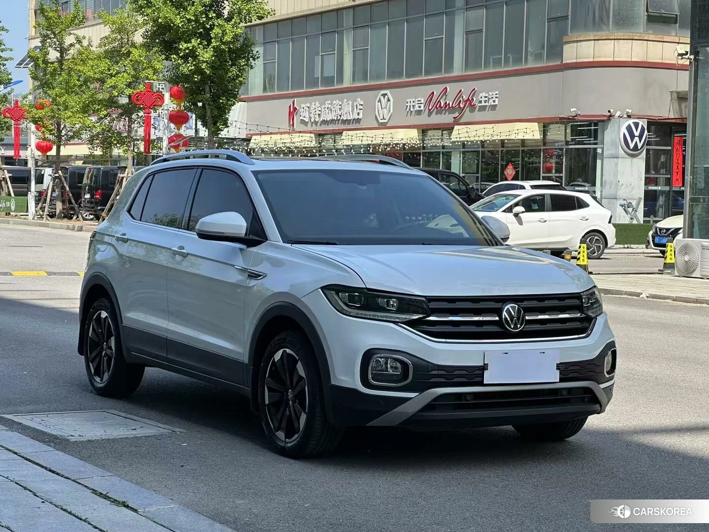 Volkswagen Exploring the shadow 2021 Белый из Китая