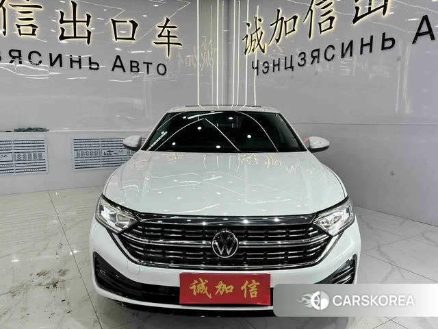 Volkswagen Sagitar 2023 Белый из Китая