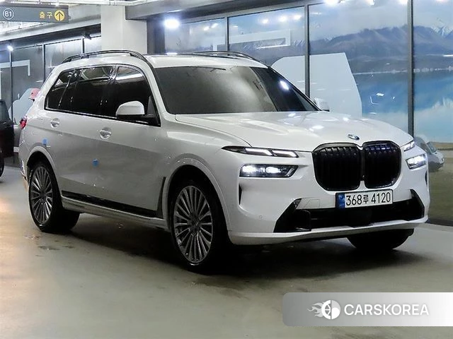 BMW X7 (G07) 2023 Белый из Кореи