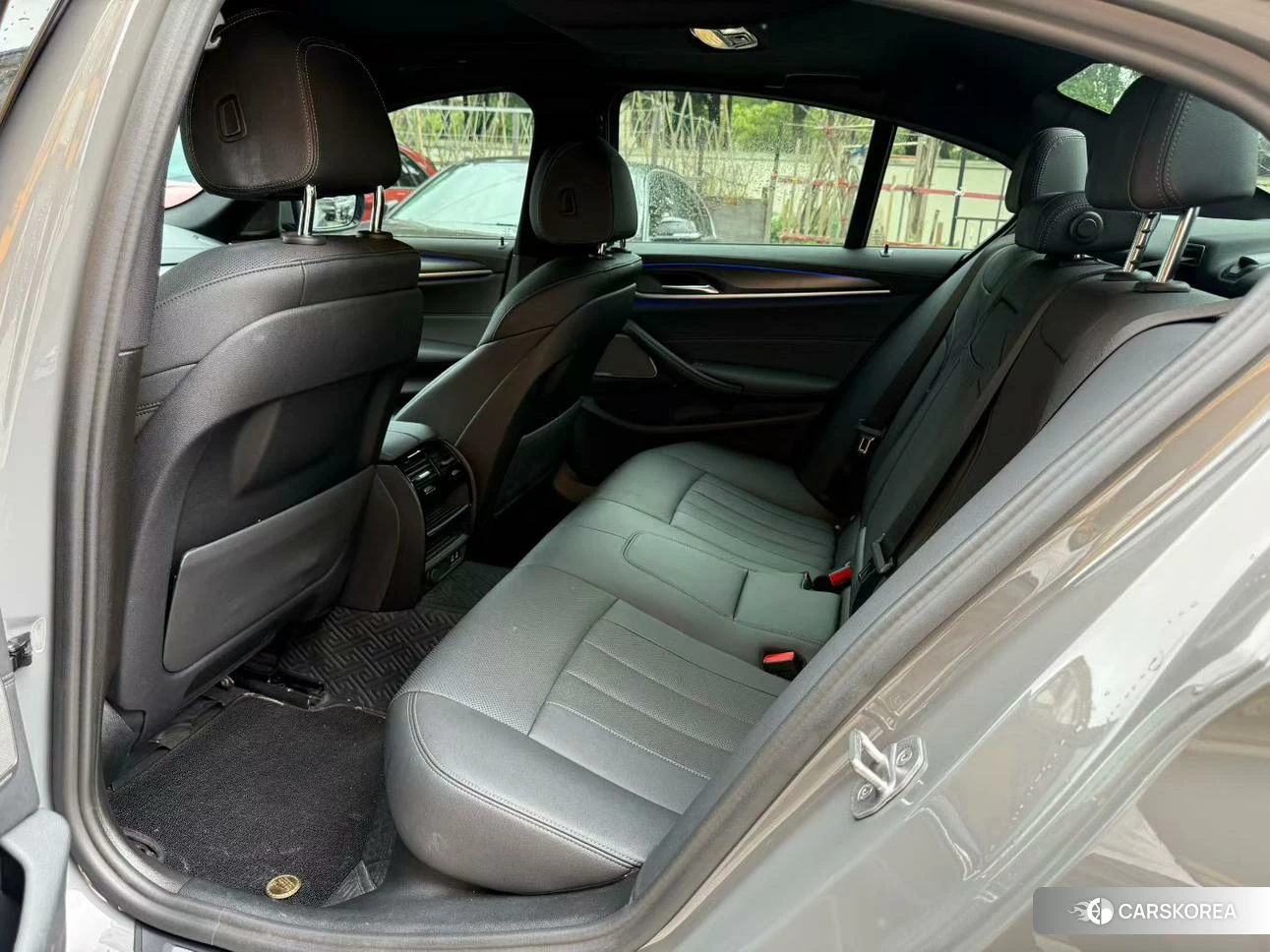 BMW 5 series (imported) 2021 Темно-серый из Китая