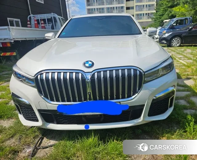 BMW 7 Series (G11) 2022 Белый из Кореи