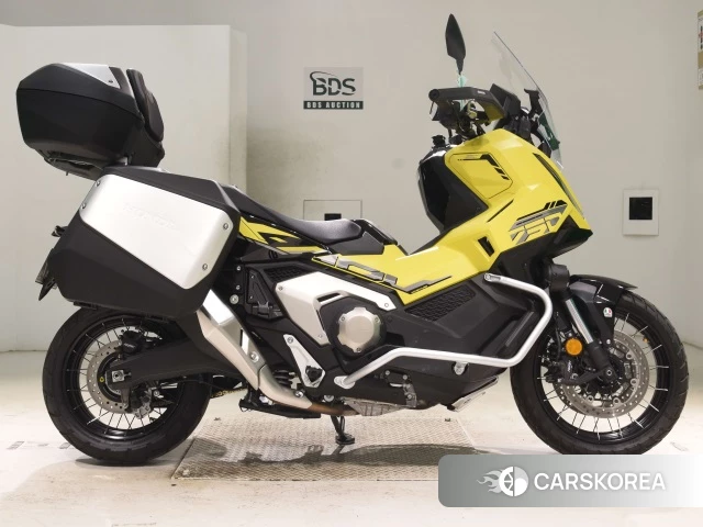 Проданный Honda X-ADV 750 2024 из Японии