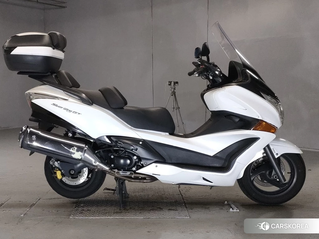 Проданный Honda SILVER WING 400 GT 2015 из Японии