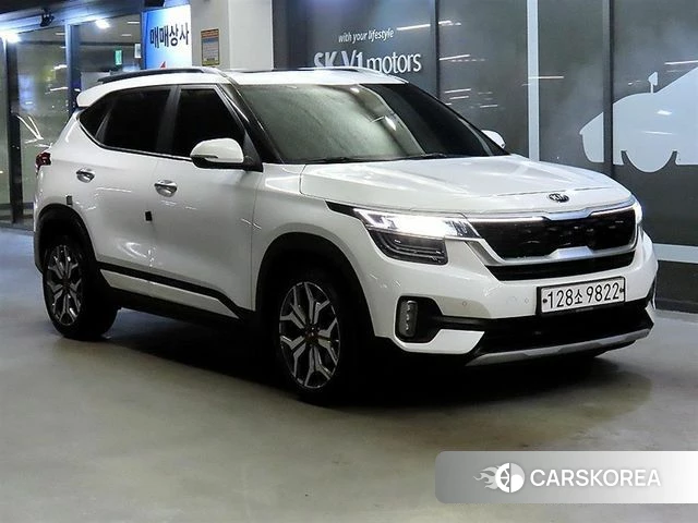 Kia Seltos 2020 Белый из Кореи