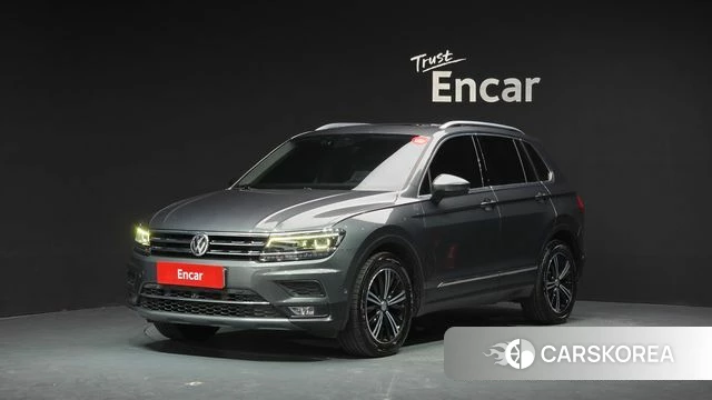 Volkswagen Tiguan second Generation 2020 Серый из Кореи
