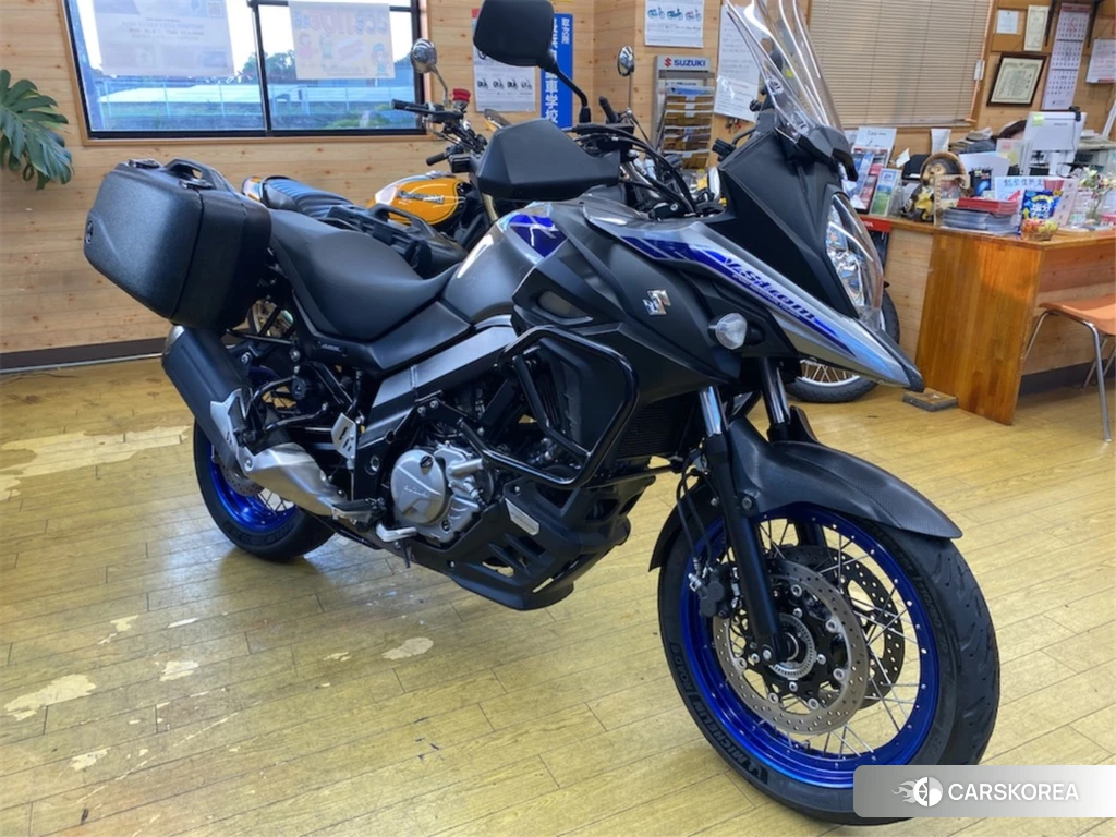 Проданный Suzuki V-STROM 650 DL650 ABS 2021 из Японии, фото 2