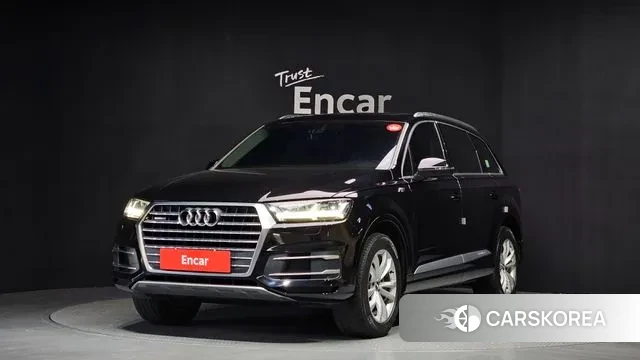 Audi Q7 (4M) 2019 Черный из Кореи