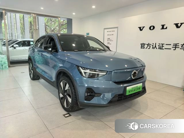 Volvo C40 EV 2023 Синий из Китая