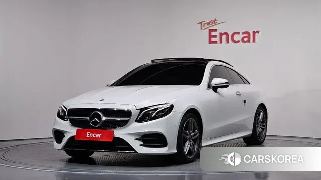 Mercedes-Benz E-Class W213 2019 Белый из Кореи