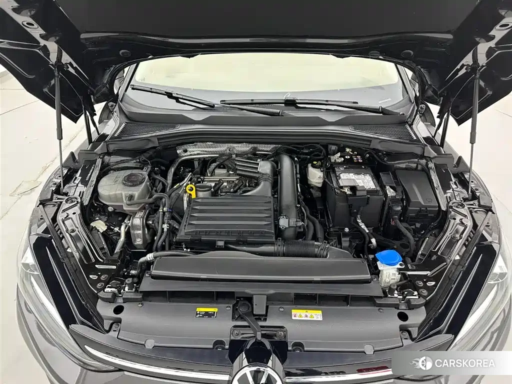 Volkswagen Lamando 2023 Silver/gray из Китая