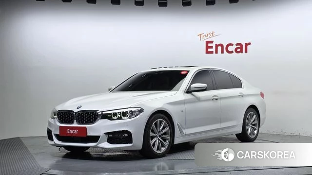 BMW 5 Series (G30) 2018 Белый из Кореи