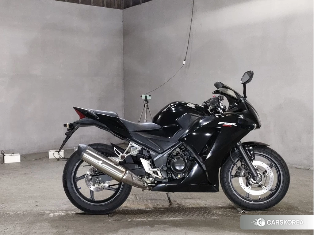 Проданный Honda CBR250R 2015 из Японии, фото 2