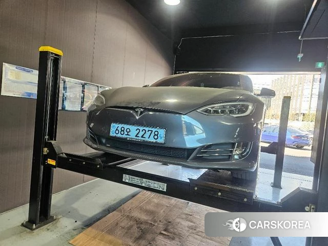 Tesla Model S 2020 Серый из Кореи