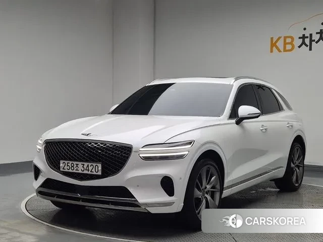 Genesis GV70 2023 Белый из Кореи