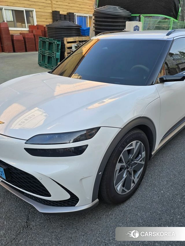 Genesis GV60 2022 Белый из Кореи