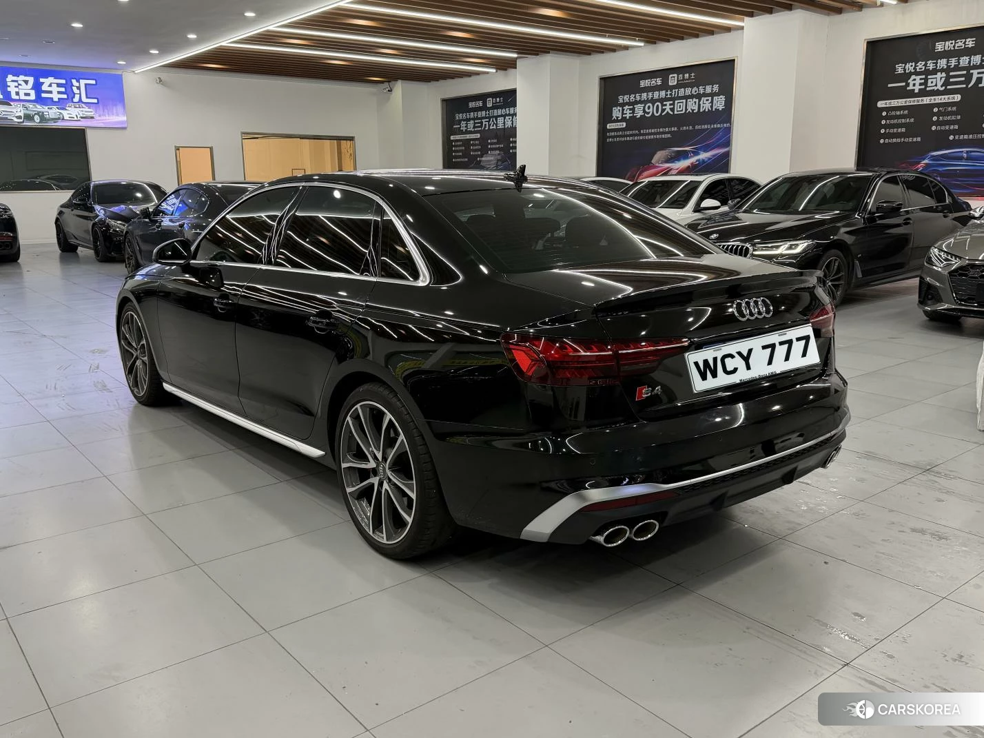 Audi S4 2020 Черный из Китая