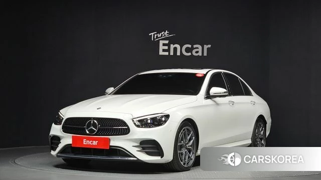 Mercedes-Benz E-Class W213 2022 Белый из Кореи