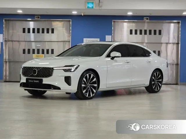 Volvo S90 2025 Белый из Кореи