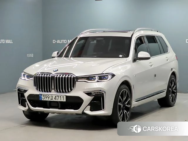 BMW X7 (G07) 2022 Белый из Кореи