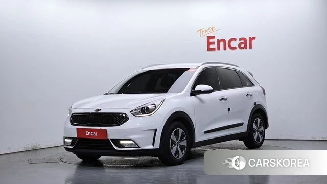 Kia Niro 2018 Белый из Кореи
