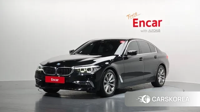 BMW 5 Series (G30) 2019 Черный из Кореи