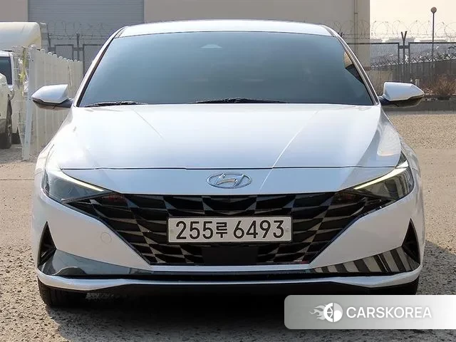Hyundai Avante (CN7) 2022 Белый из Кореи